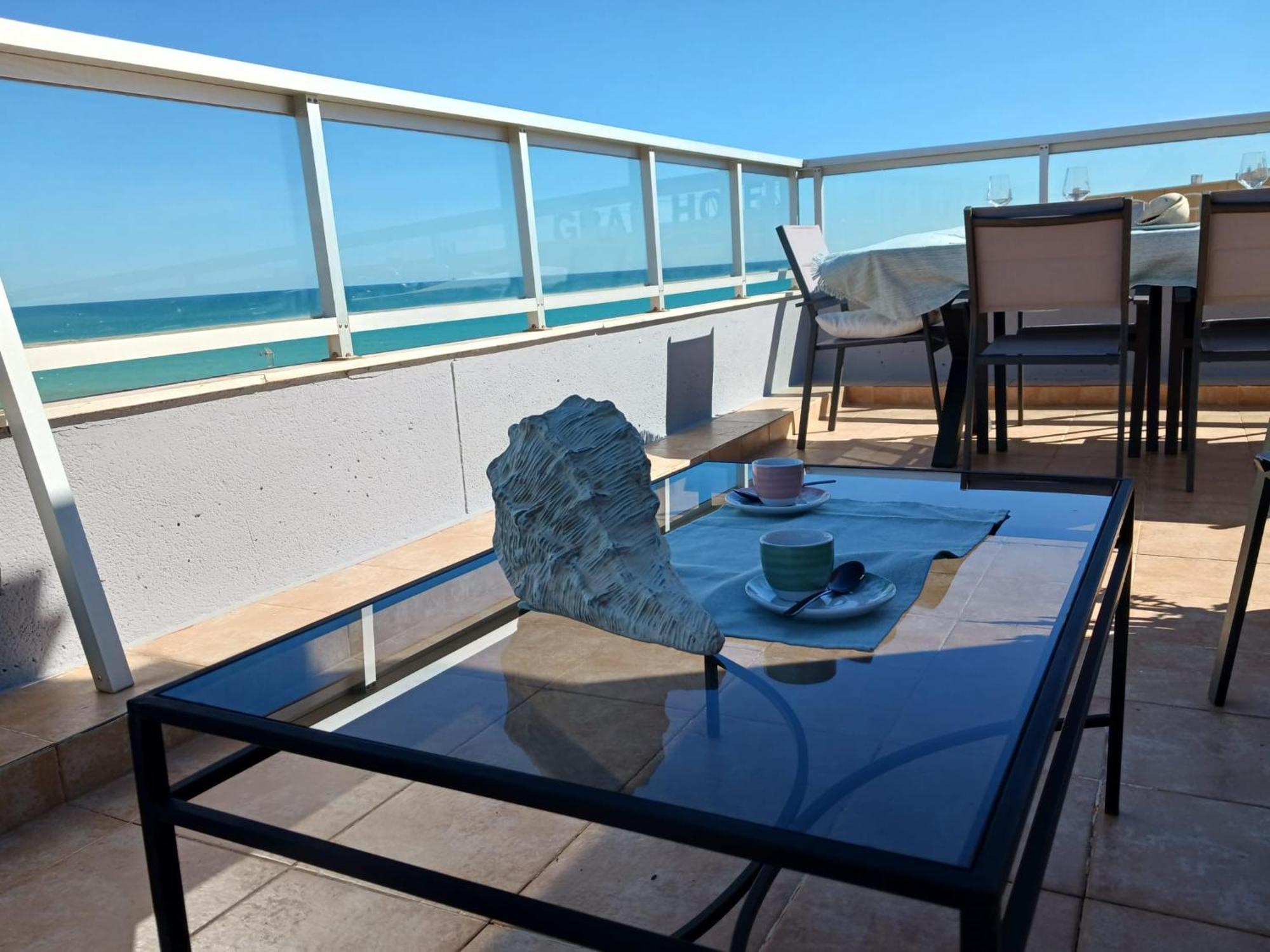 Precioso Atico Frente Al Mar Reformado 2025 Apartment Peniscola Exterior photo